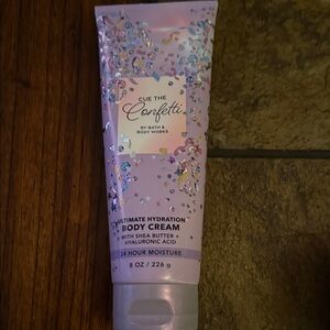 Bath & Body Works Cue the Confetti Body Cream - Lavender